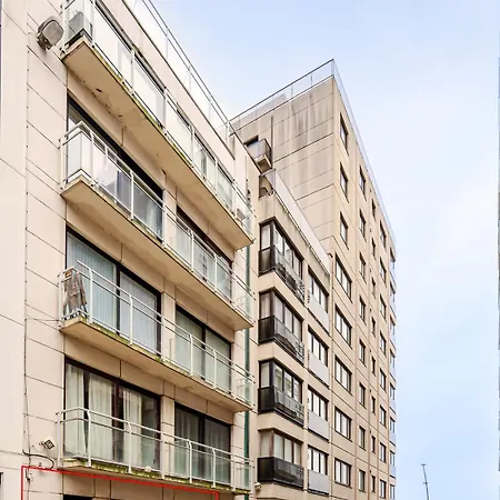 Les Almohades Gv01 *